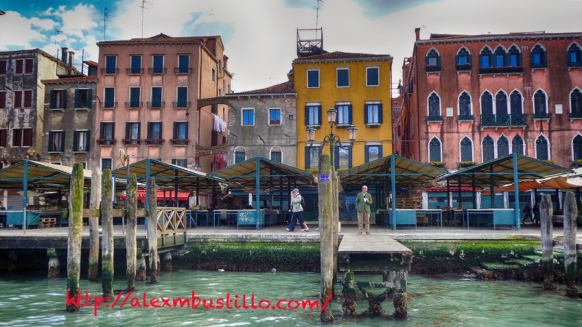 Strolling In Venice: Venice Pier