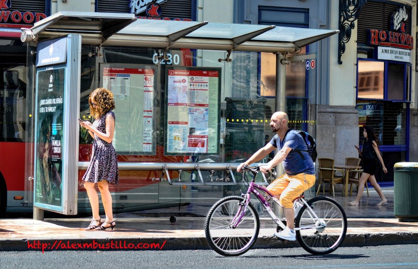 Bus Stop, Valencia, España