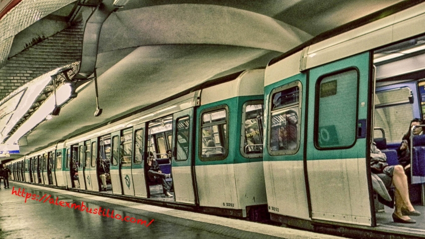 Paris RATP Metro Station