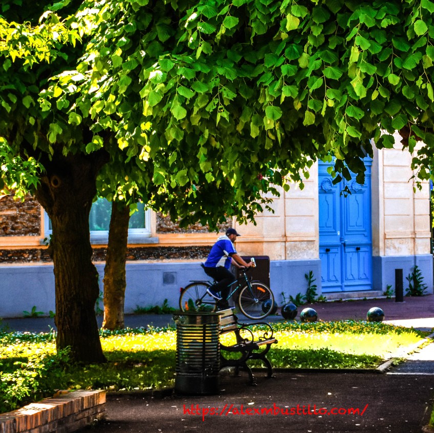 Boulevard Combes Marnes, Corbeil-Essonnes, Île-de-France, France