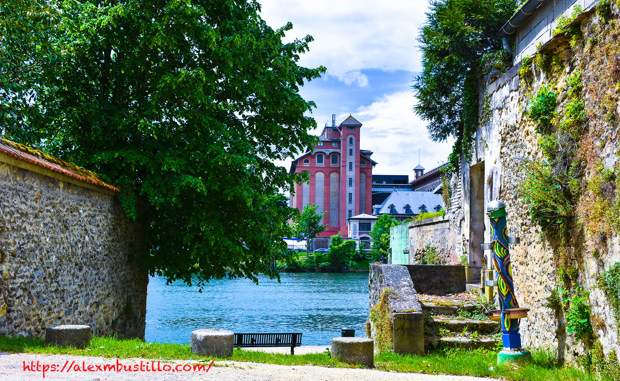 Moulins Soufflet from 45 Rue du 14 Juillet (Across The Seine River) 91100 Corbeil-Essonnes, FRANCE
