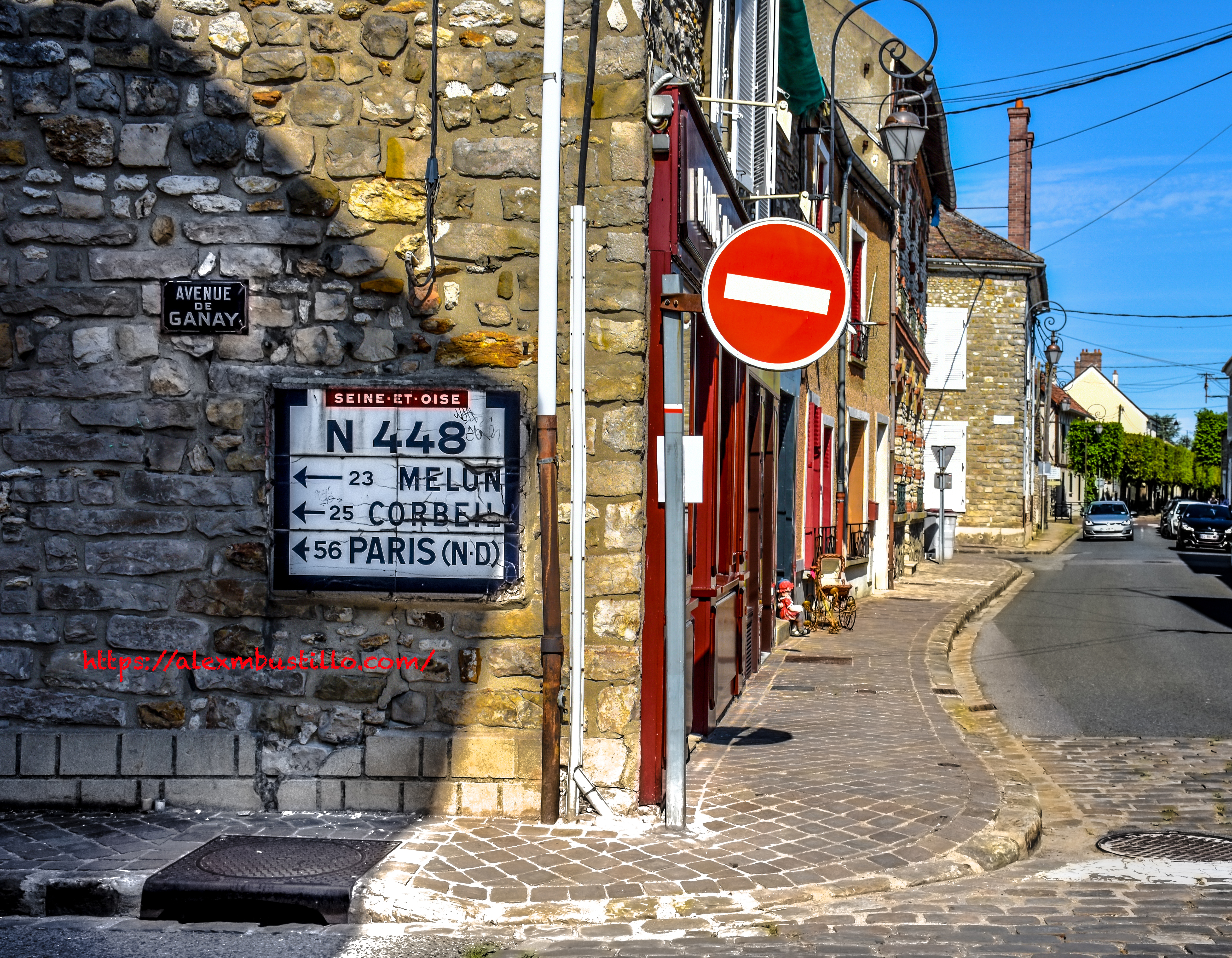 Avenue de Ganay, Milly-la-Forêt, France