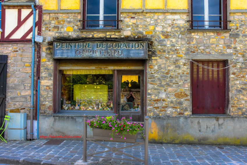 Storefront, Grande Rue, Barbizon, France