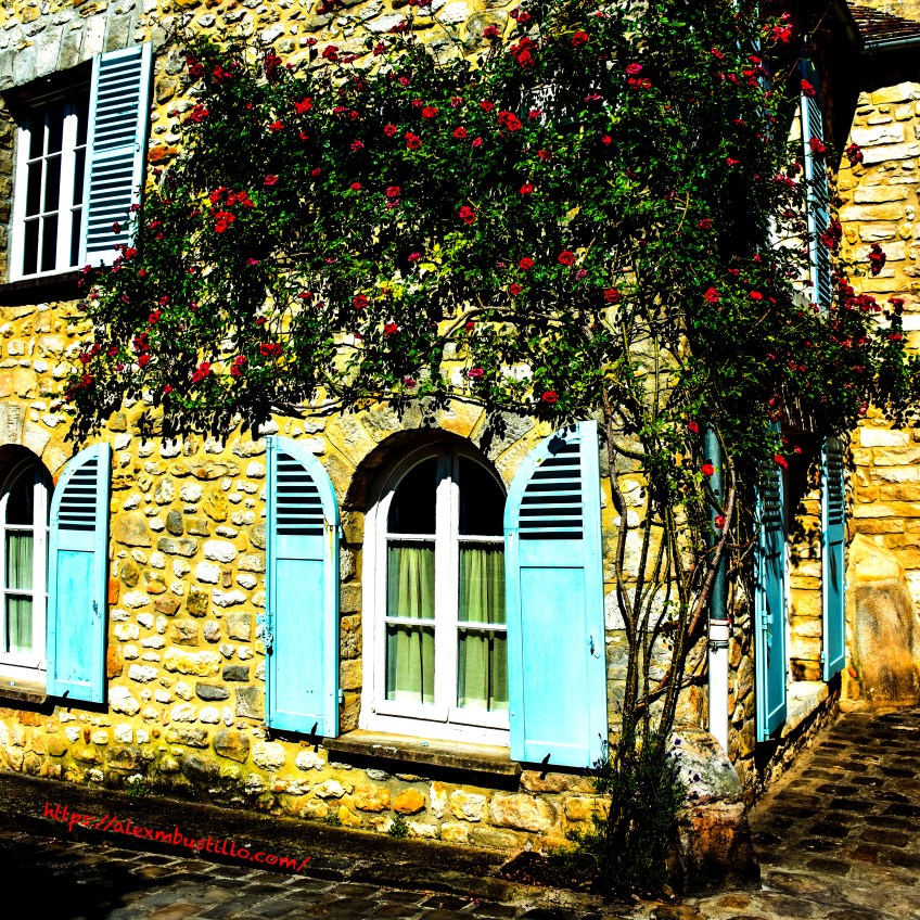 Rue Notre Dame, Milly-la-Forêt, Île-de-France, France