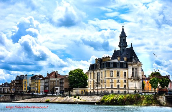 Mairie de Corbeil, Place Galignani, 91100 Corbeil-Essonnes, France