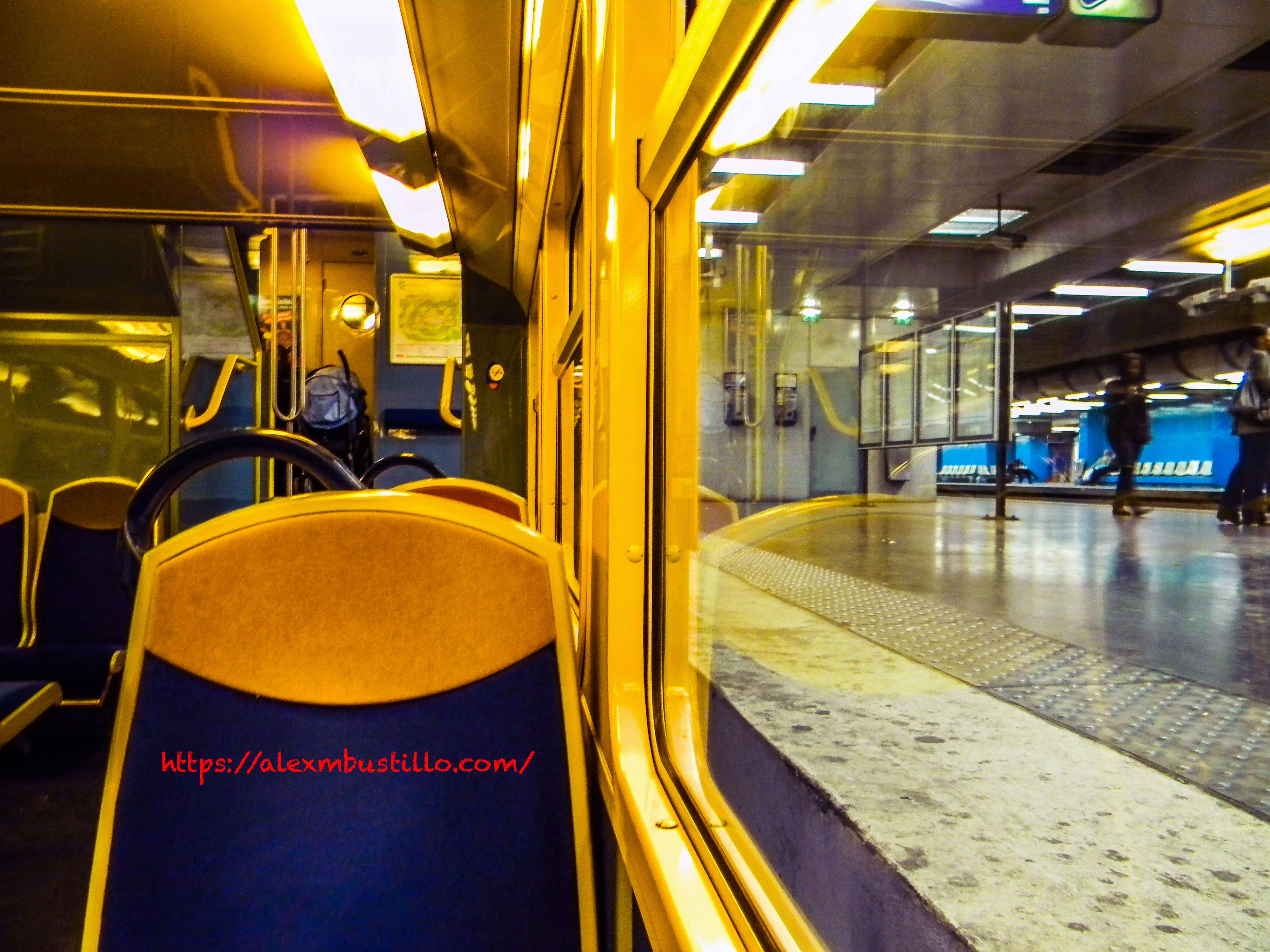 RER D Chatelet-Les-Halles, Paris, France