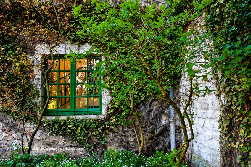 Window, Chez Claude Monet, Giverny, France