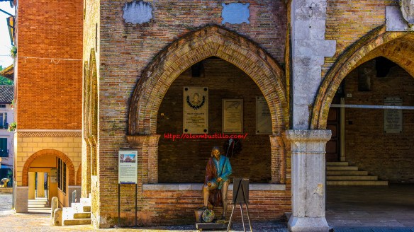 Pordenone City Hall, Friuli-Venezia Giulia, Italia