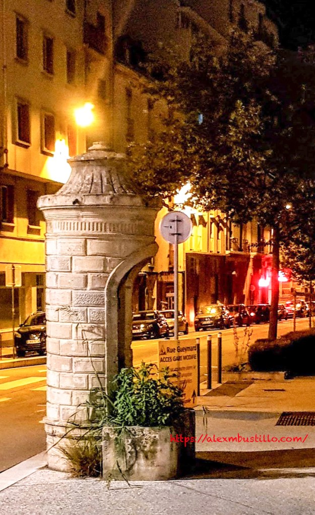 Quai Claude Bernard, Grenoble, FRANCE