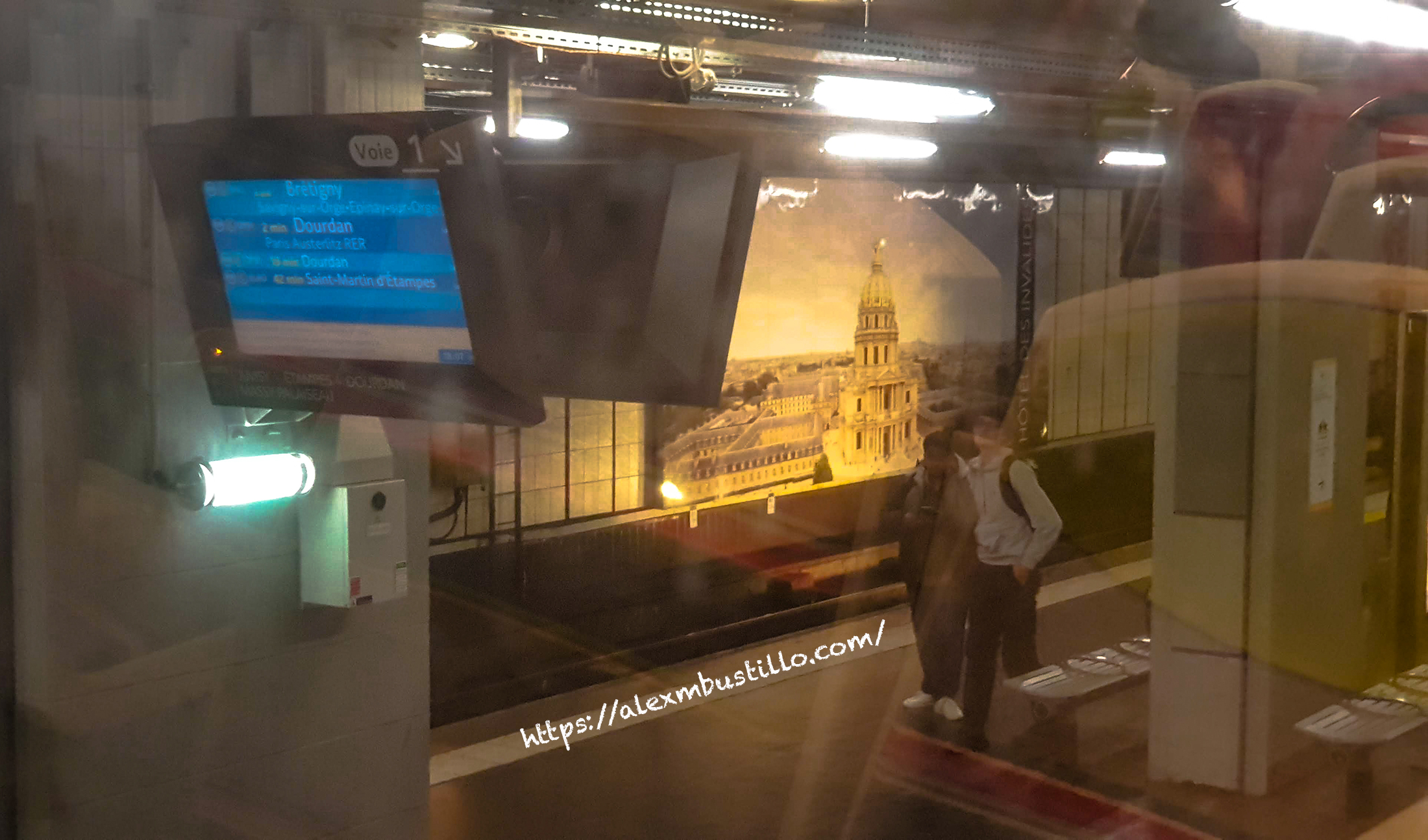 La Gare du Musée d'Orsay, Paris, FRANCE