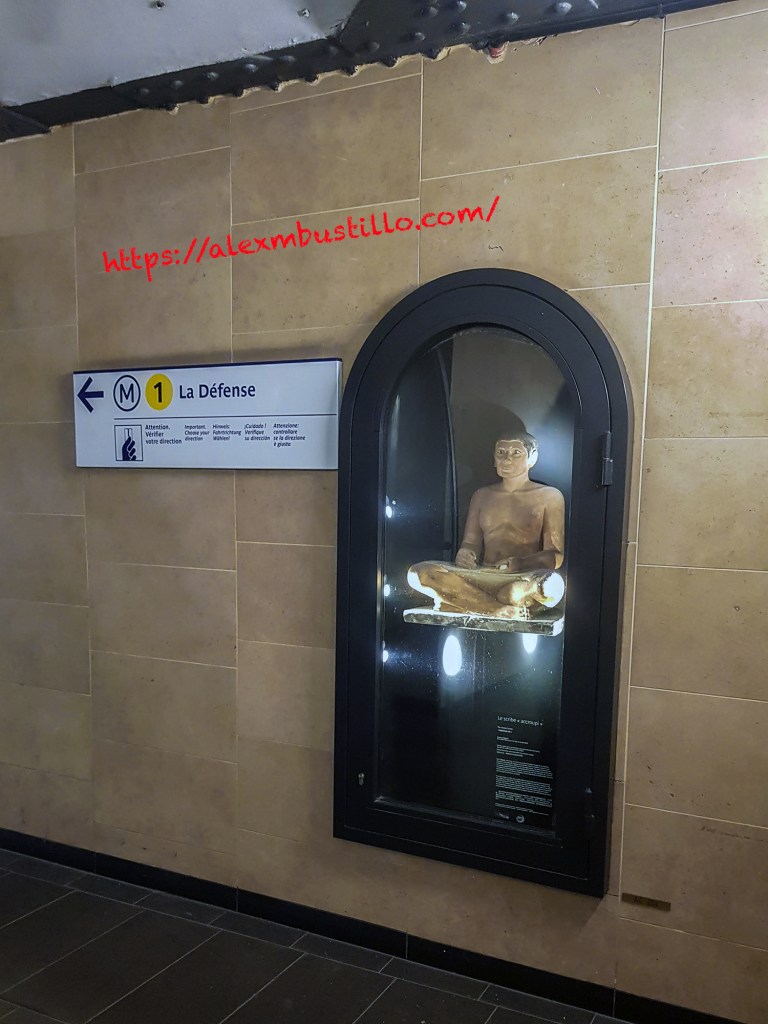 Louvre – Rivoli, RATP Métro Ligne 1, Paris, 1er Arrondissement