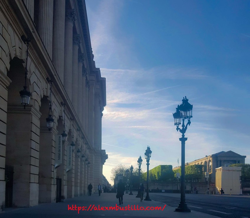 Rue Royale towards Jeu de Paume, 1 Place de la Concorde, 75008 Paris