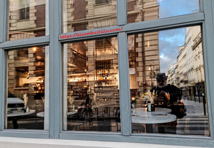 Brasserie Le Grand Colbert Self-Portrait, 2 Rue Vivienne, 75002 Paris, France