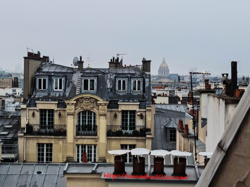 Hôtel des Invalides - Rue Royale, Paris Portrait