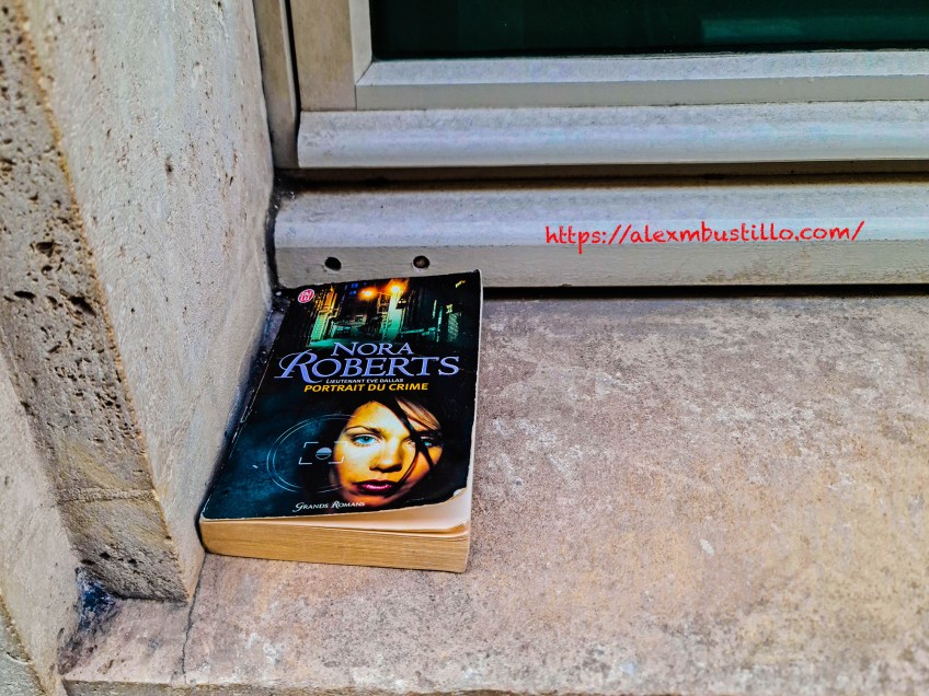 Livre Trouvé - Portrait Du Crime - Lieutenant Eve Dallas