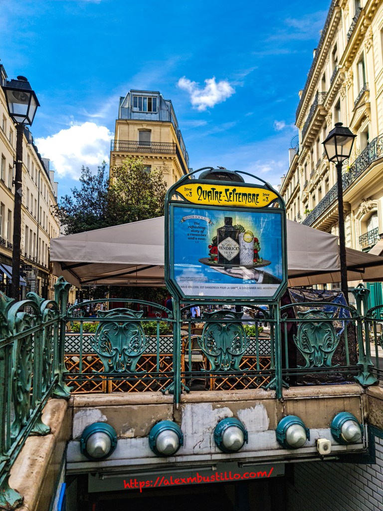 Métro Quatre Septembre, Rue Monsigny 75002 Paris