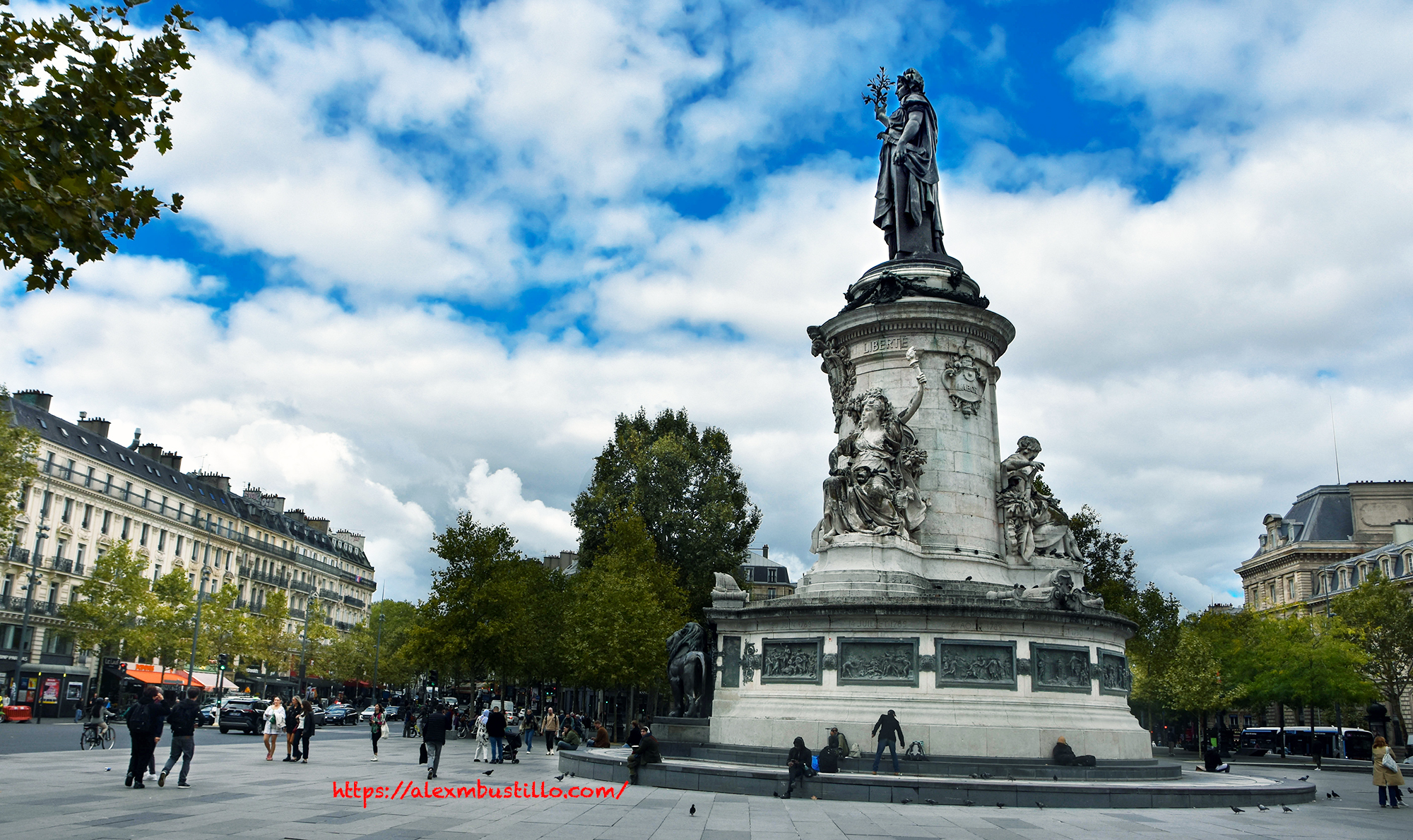 Marianne, Place de la République, Paris