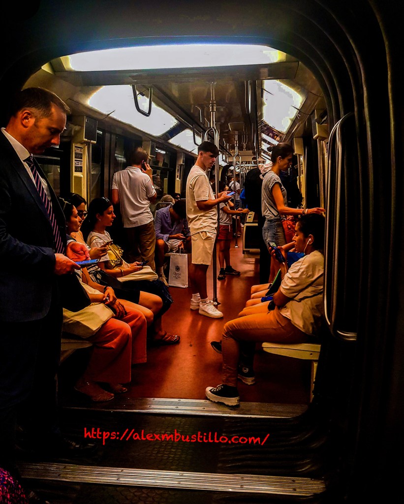 Metro Ligne 14 RATP Commute 75001 Paris