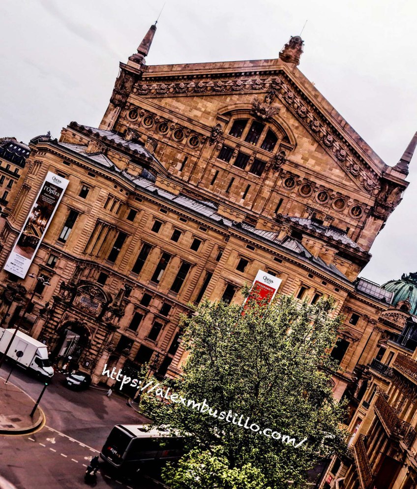 Opéra Garnier Paris Floating Portrait, Place de l'Opéra, 75009 Paris