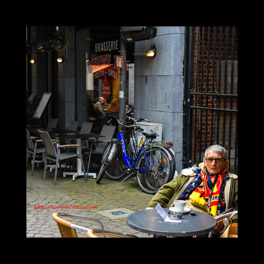 Louvain Café Portrait