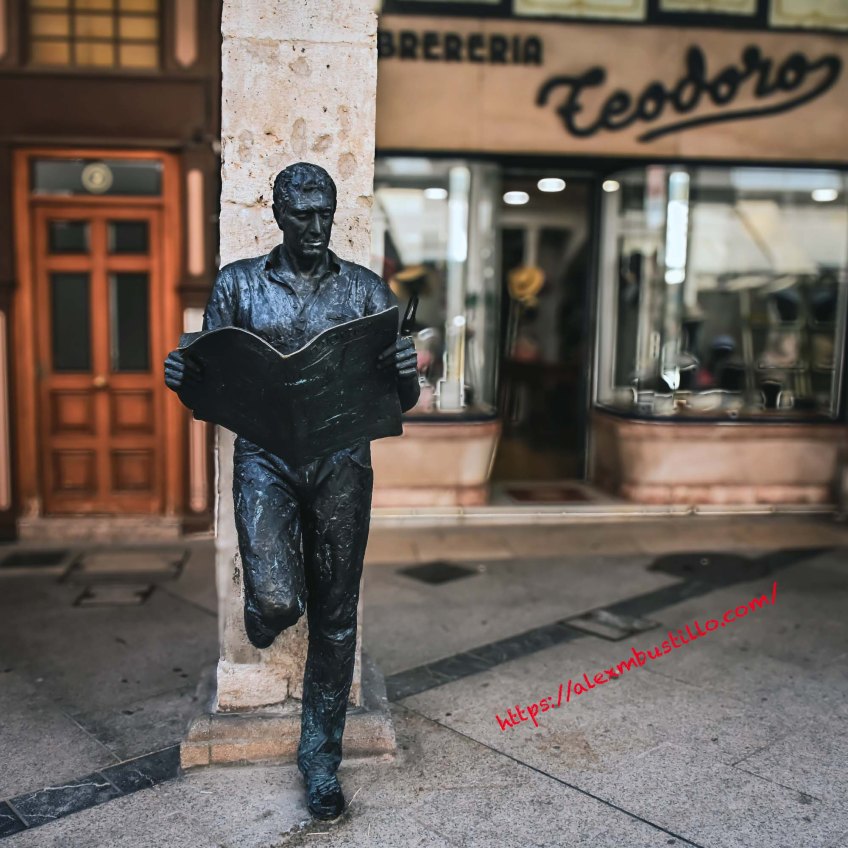 Reading The Paper in Centro de Burgos