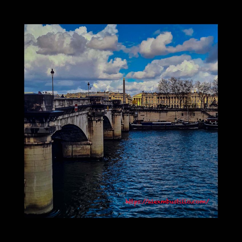 Pont de la Concorde, 75007 Paris Portrait